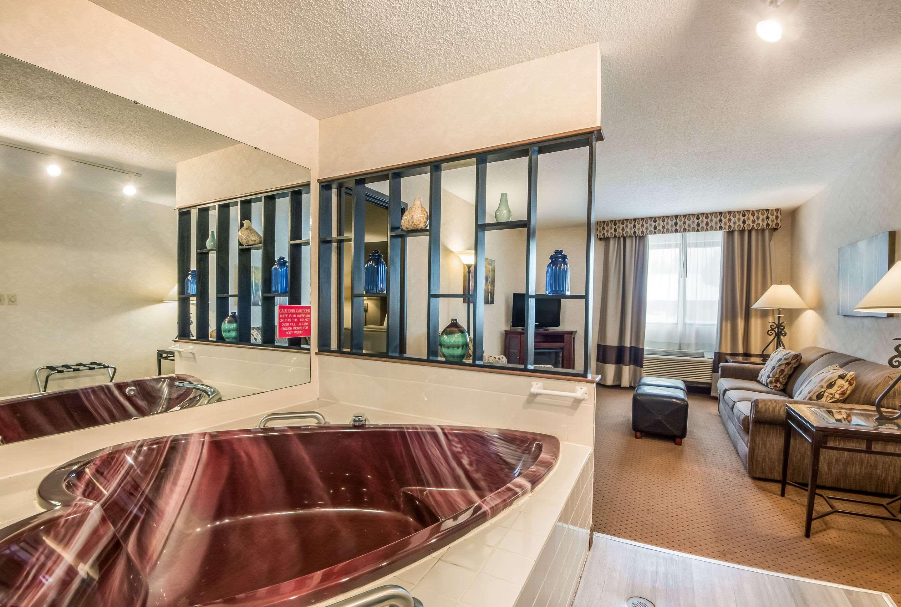 Quality Inn & Suites Newberry Esterno foto